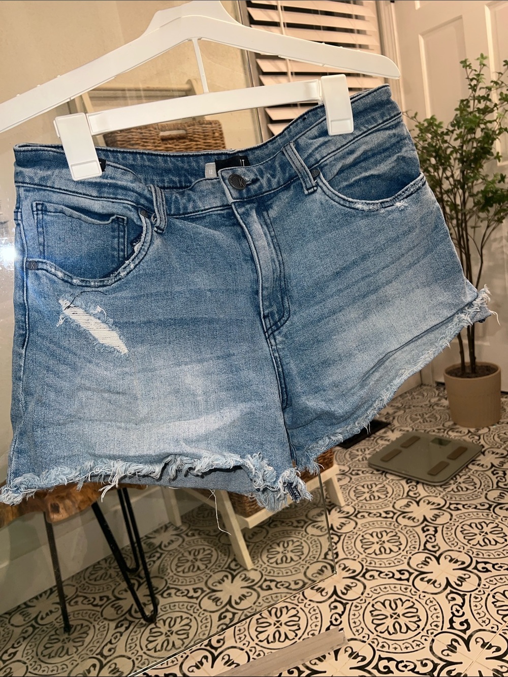 Kut from the Kloth Light Blue Distressed Denim Shorts